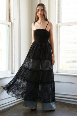 SOLID MAXI TOP WITH LACE CONTRAST
