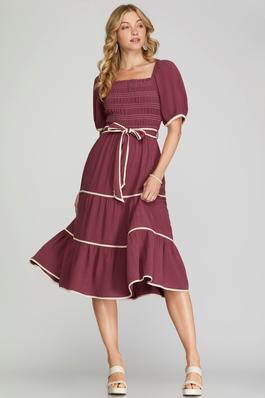 SOLID TIERED WOVEN MIDI DRESS