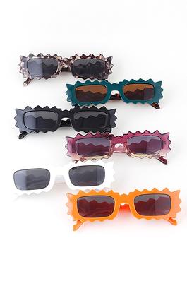 Zigzag Edge Iconic Sunglasses Set