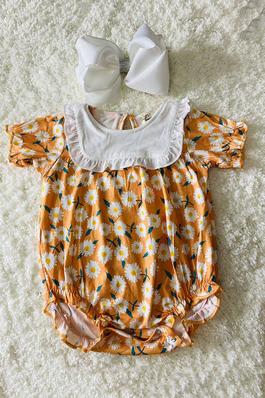 Yellow daisy prints white patch baby rompers