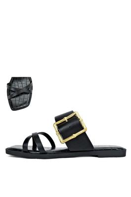 CRISS CROSS BANDS FLAT SANDAL WITH BUCKLE