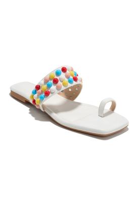 TOE RING FLAT SANDAL WITH BEADS