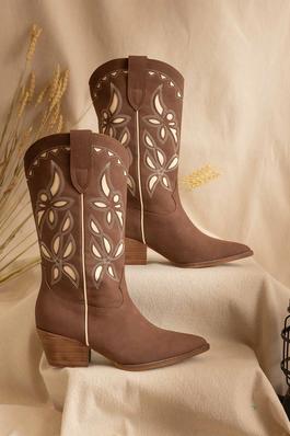 POINTED HEELED WESTERN COWBOY BOOTS