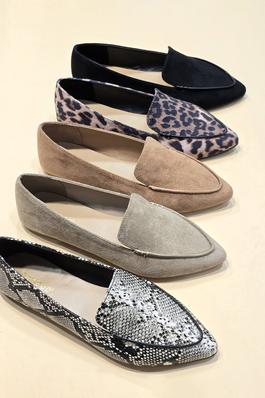 POINTED TOE, SLIP ON CASUAL FLATS