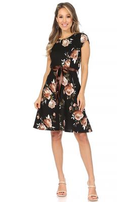 Floral print short sleeve dress with a round necklin