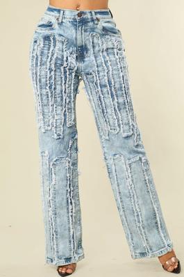 DISTRESSED DENIM PATCH WASHED JEAN