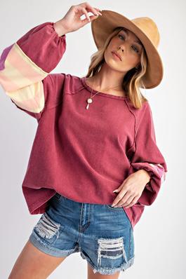 FLOWER PATCH TERRY KNIT WASHED PULLOVER