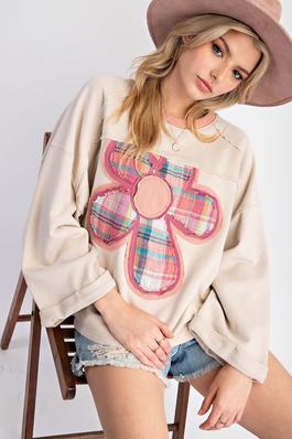 FLOWER PATCH FRONT TERRY KNIT PULLOVER