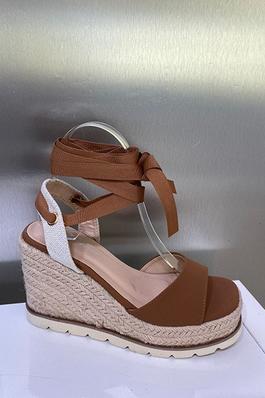 CASUAL WEDGE