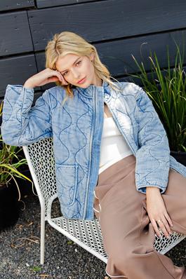 SNOW WASHED QUILTED LONG SLEEVE JACKET