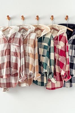 BUTTON DOWN GINGHAM FLANNEL HOODED SHIRT