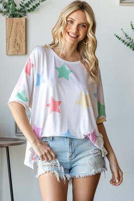 SUMMER MULTI COLORED STAR PRINT TOP IN PLUS SIZE