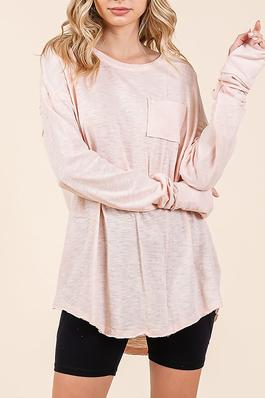 SLOUCHY OVERSIZED TEE WITH PATCH BREAST POCKET