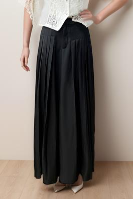 High Rised Pleating Pants