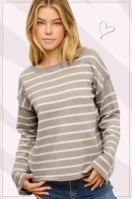 STRIPED ROUND NECK LOOSE FIT TEXTURED SWEATER
