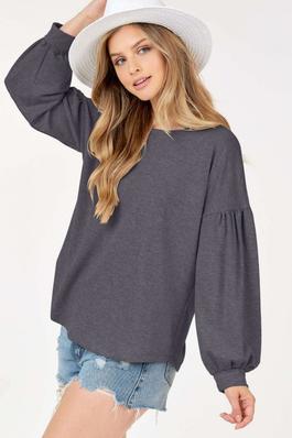 Long Sleeve Top with Loose Arm
