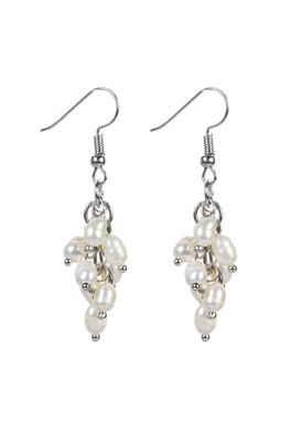 Women Elegant String White Pearls Drop Earrings