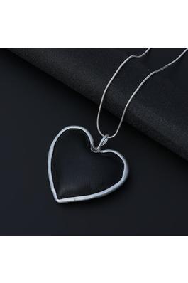Heart Pendant Alloy Necklace N4620