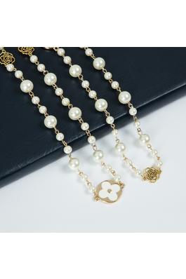 Clover Pearl Bead Long Necklace N5342