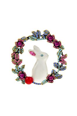 Rabbit Wreath Rhinestone Pin PA4471
