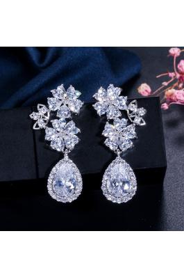 Snowflake Cubic Zirconia Teardrop Earrings E6741