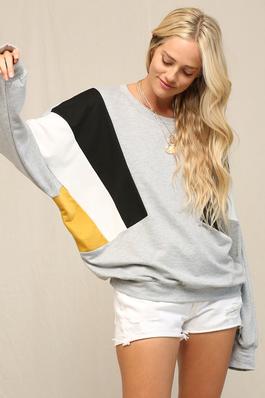 AN OVERSIZED FRENCH TERRY PULLOVER. 