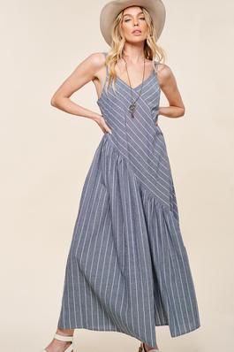 A RELAXED, WIDE-LEG JUMPSUIT.