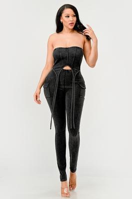 Tube jumpsuit with cargo pockets