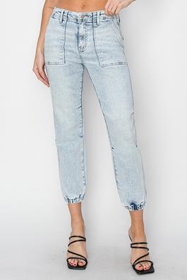 PLUS SIZE HIGH RISE RELAXED ANKLE JOGGER JEANS