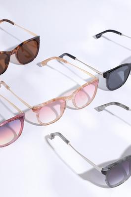 Cat Eye Frame Fashion Allure Genesis Sunglasses