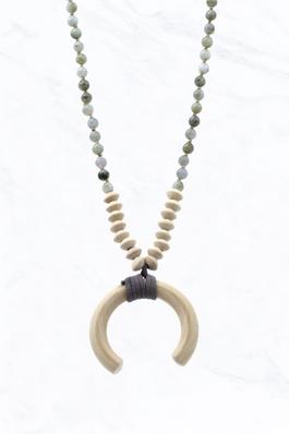 Horn Shape Necklace