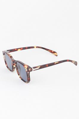 Bright Arrow Gradient Box Sunglasses