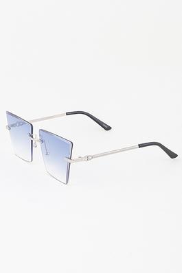 Summer pairs of sunglasses