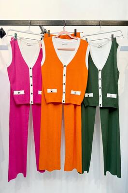 Knit vest with contrast details & pant set