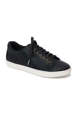 Beast Fashion Lace Up Low Top Sneakers