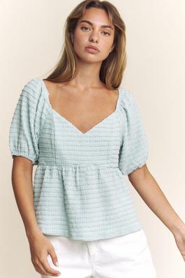 PATTERENED BUBBLE SLEEVE BABYDOLL TOP