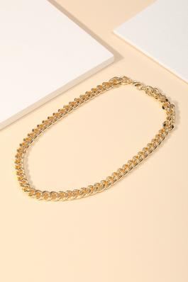 Metallic Curb Chain Necklace