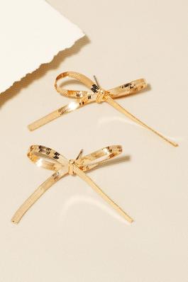 Herringbone Chain Knot Ribbon Stud Earrings