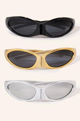 Twelve Piece Assorted Oval Sunglasses Set