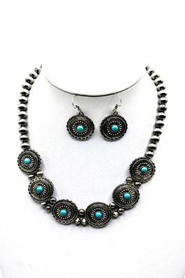 WESTERN NAVAJO BEAD TURQUOISE CONCHO NECKLACE