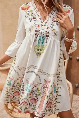Floral Print Contrast Lace Flare Sleeve Dress
