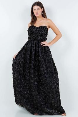 STRAPLESS MAXI DRESS WITH FLOWER DETAIL