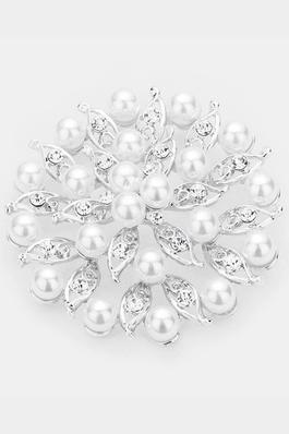 Pearl Crystal Embellished Leaf Brooch