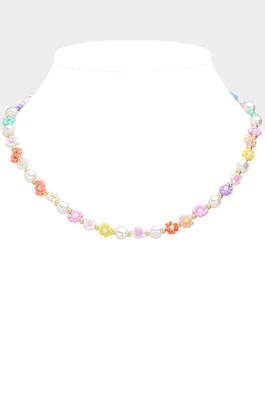 Pearl Flower Beaded Necklace