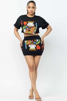 STRETCH COTTON TOP WITH PULL ON SKIRT SET WITH GRAPHIC