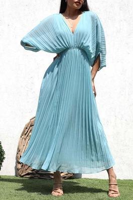 Elegant Pleated V-Neck Maxi Dress