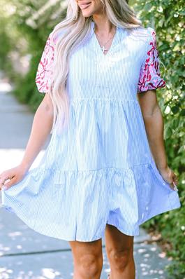 CONTRAST FLORAL PUFF SLEEVE TIERED RUFFLE DRESS