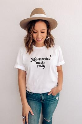 Mommin Aint Easy Graphic Tee