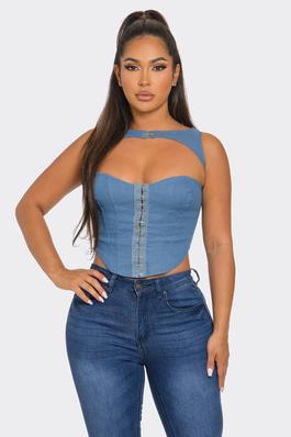 SLEEVELESS CUT OUT TOP