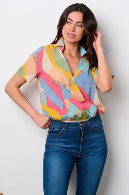Multicolor printed short-sleeve collared bodysuit